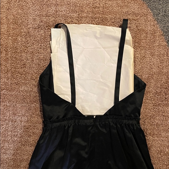 French Connection 2 Elegant Black Y2K Midi Dress NWOT - Picture 3 of 8